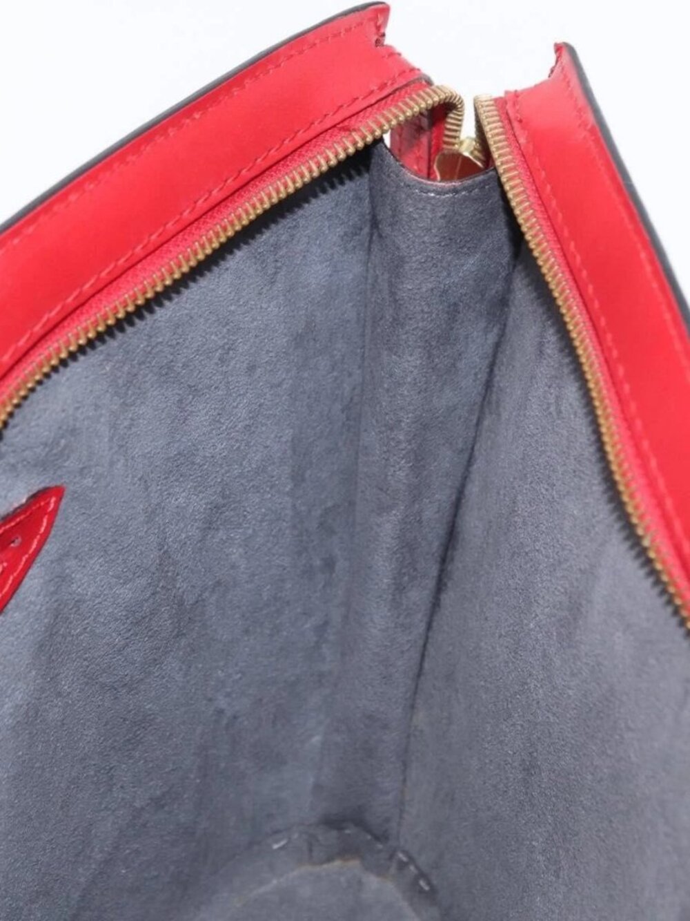 LOUIS VUITTON Epi Saint Jacques Shoulder Bag Red M52277 LV Auth 164590 - Picture 11 of 16